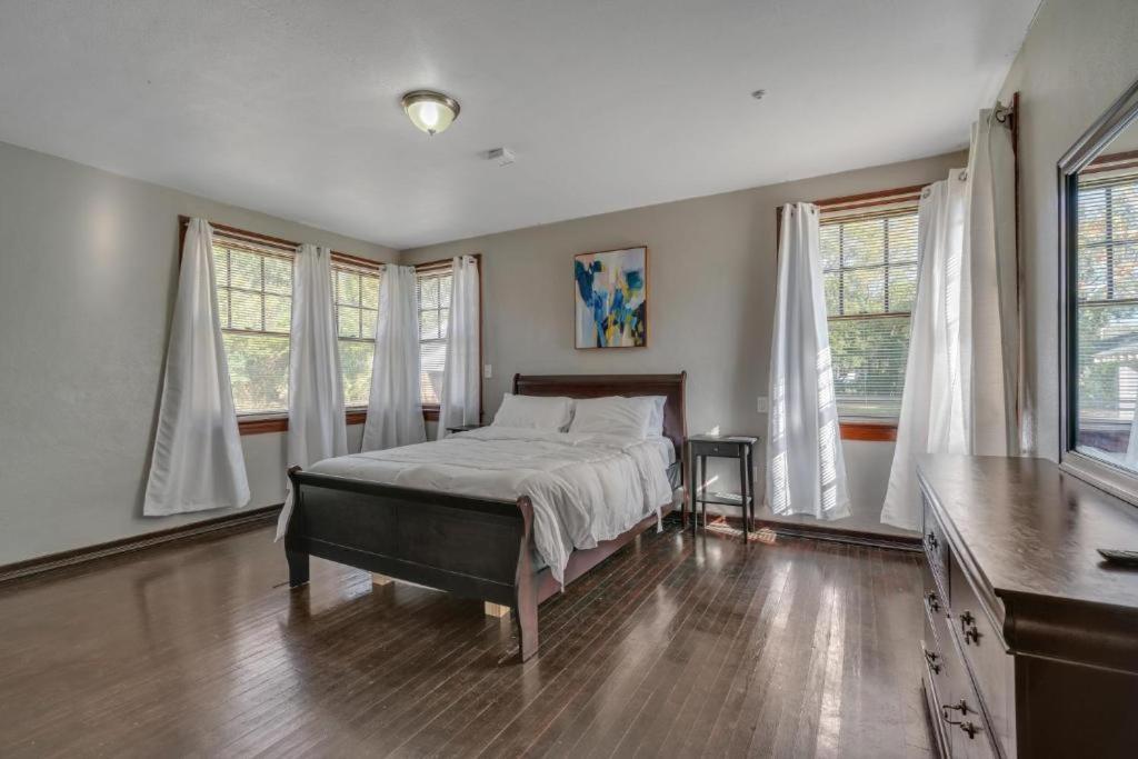 Comfy Pet Friendly Home In Jacksonville Mins To Downtown'S المظهر الخارجي الصورة