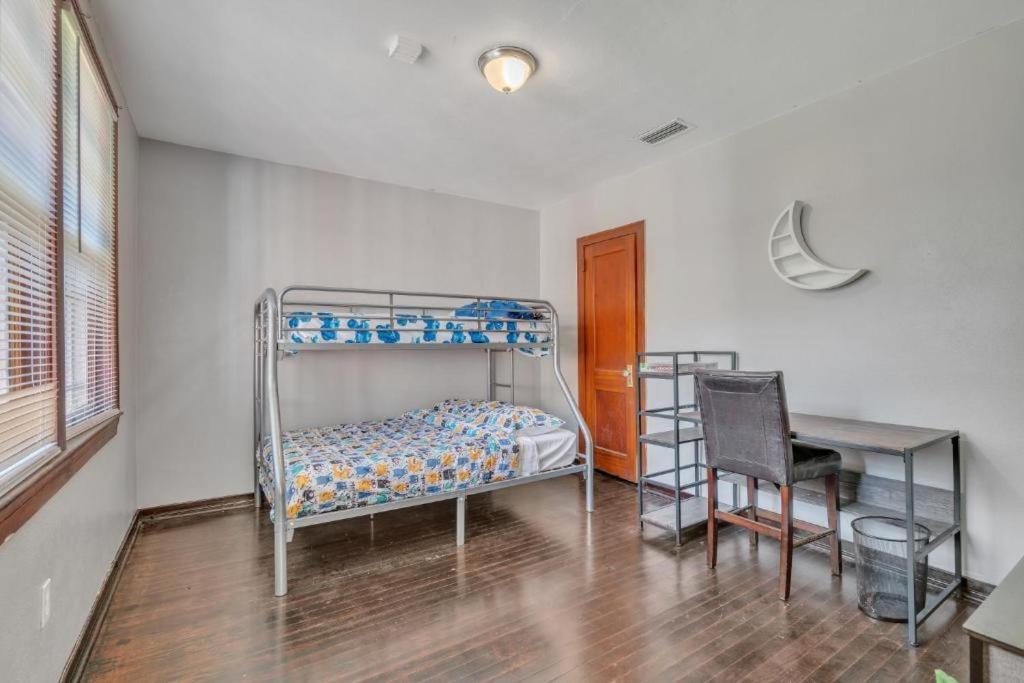 Comfy Pet Friendly Home In Jacksonville Mins To Downtown'S المظهر الخارجي الصورة